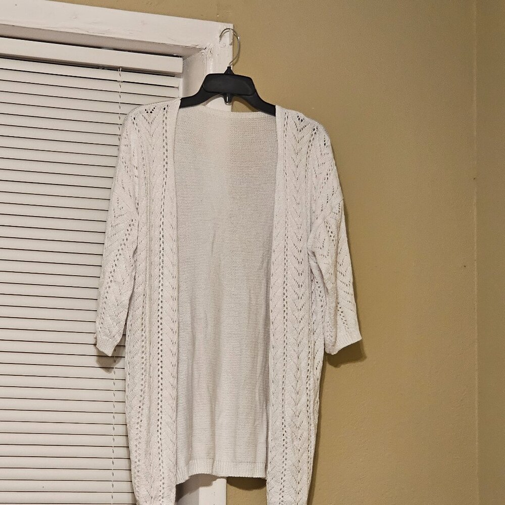 Women's sweaters, tops and dresses